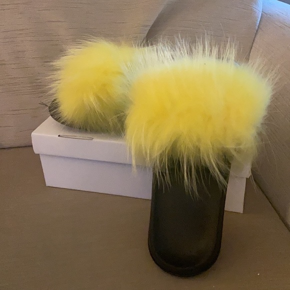 yellow fluffy sandals